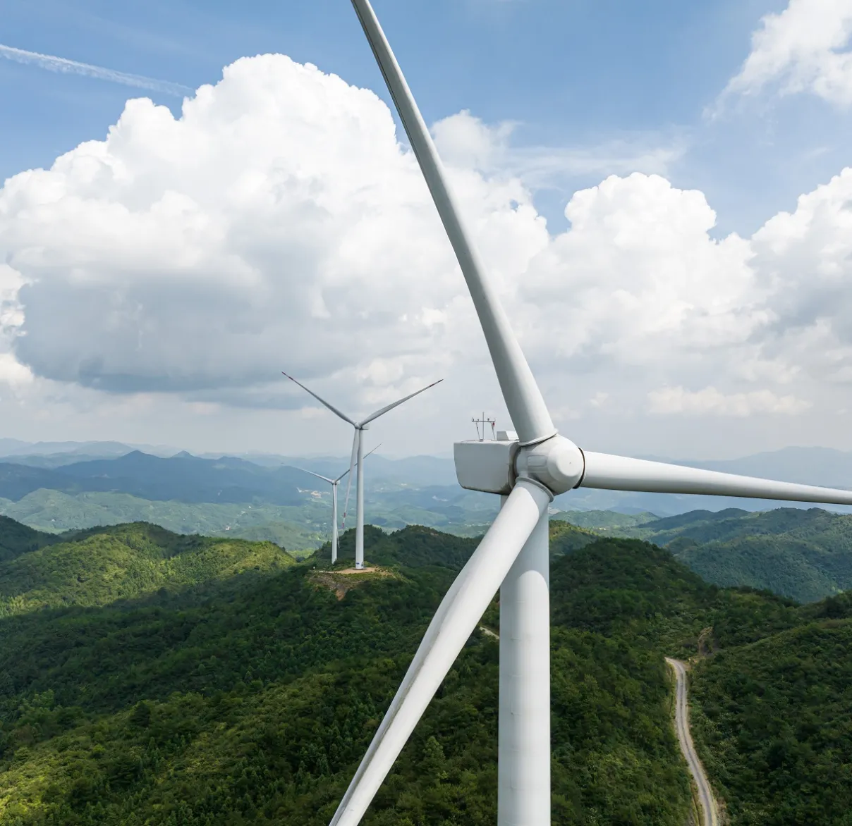 An image of a wind turbine