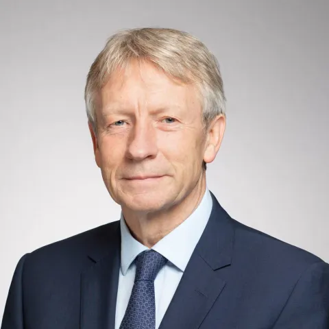 Neil Blackstone
