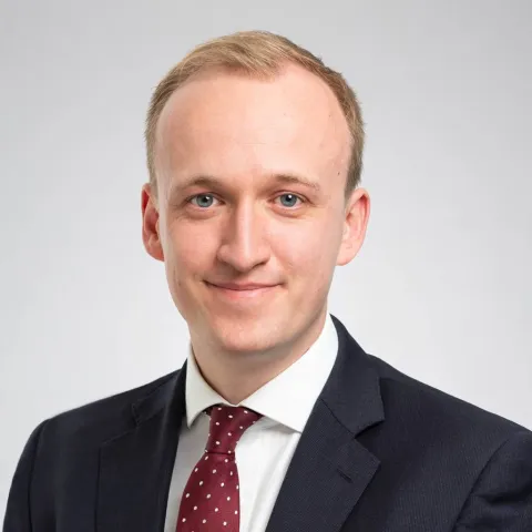 Oliver Hall
