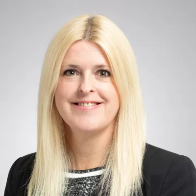 Trophy icon with dark blue background