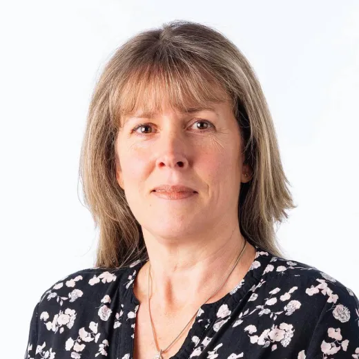 Kerry Mustchin