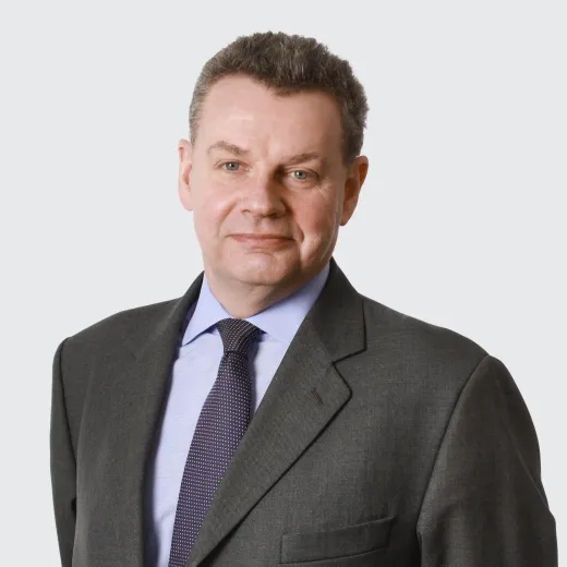 Ian Thompson