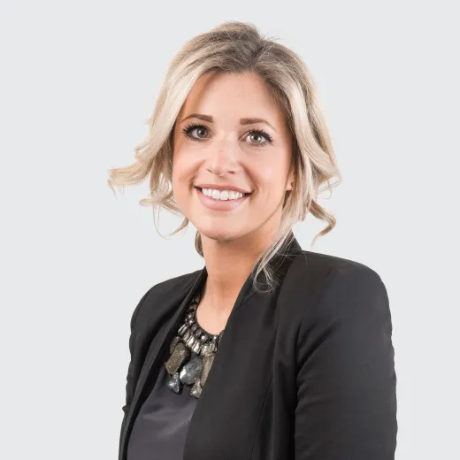 Tiffany Schnadhorst CFA