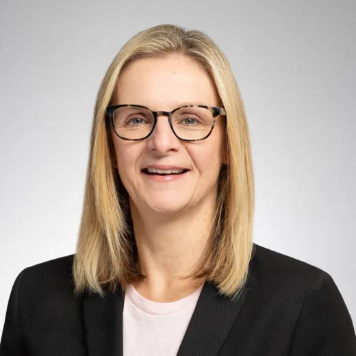 Claire MacLean