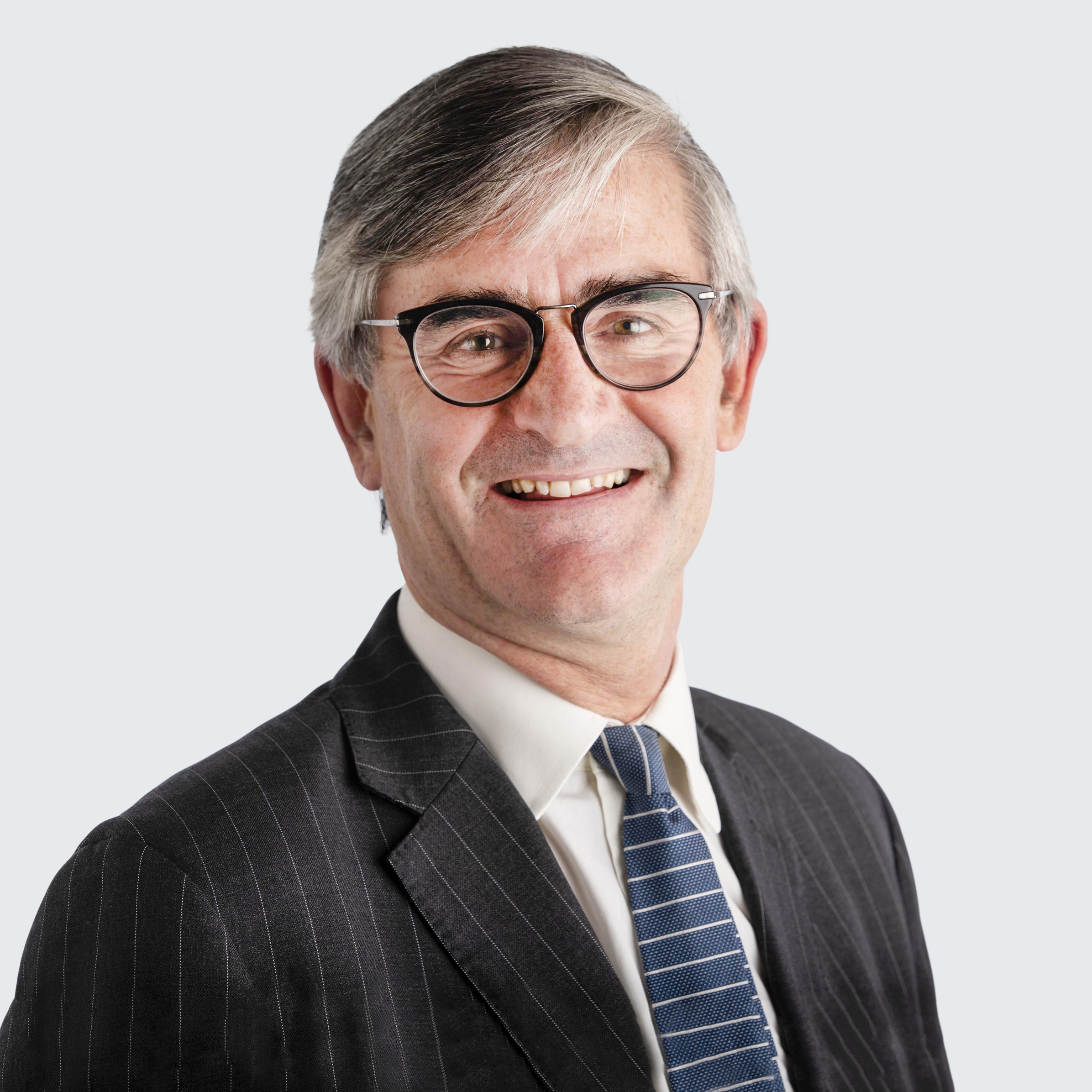 Nicholas Ramon Taylor Nicholas Taylor-Young - Investment Director | Rathbones