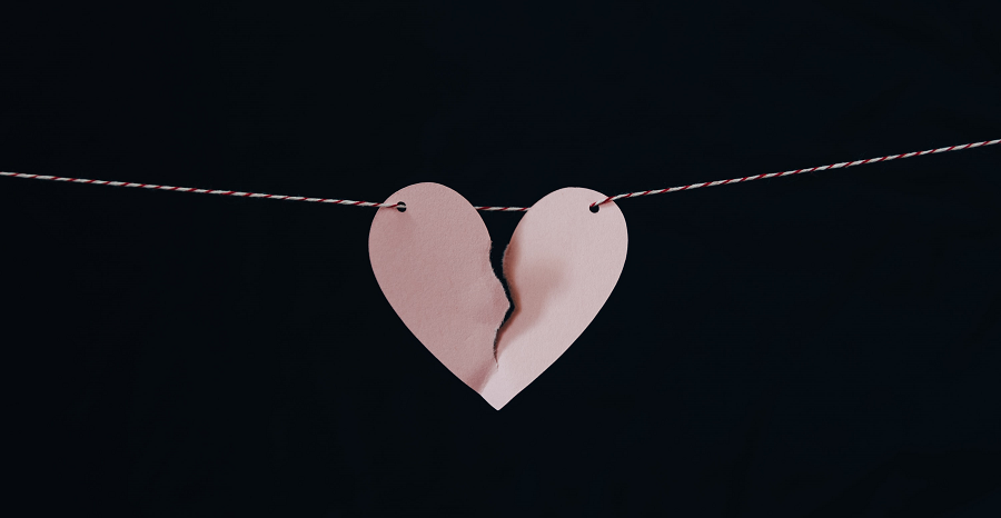 heart-on-string.png
