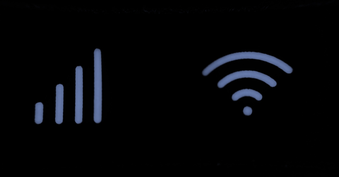 Bluetooth and signal mobile icon