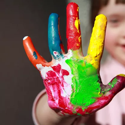 pinted-hand-1200x600_maria_sveidahl.jpg